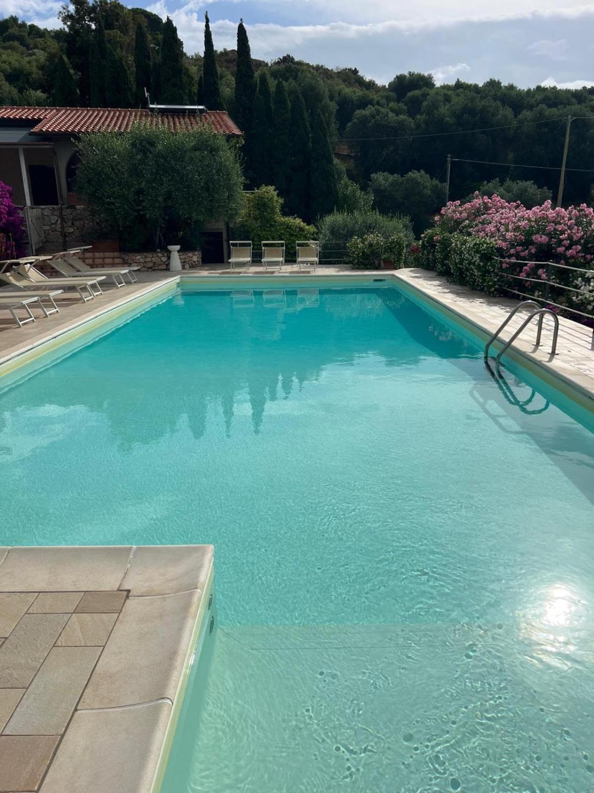 Residence Le Solane Marina di Campo Buitenkant foto